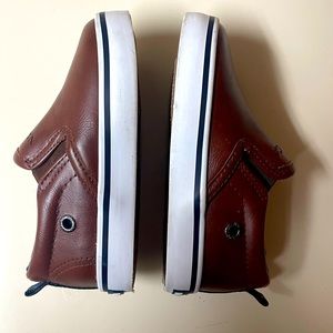 Kids Nautica slip on casual shoes. Size 6 toddler